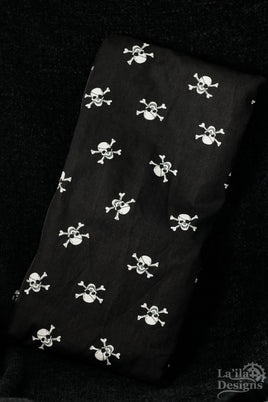Skull Crossbones Zipper Pouch