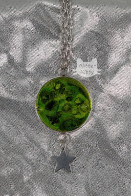 Green Necklace With Crystal Salt