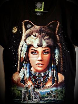 Hunter/Hunted Wolf Lady Unisex T-shirt