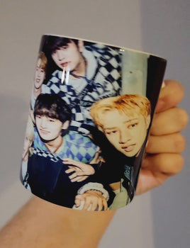 Seventeen Band Mug